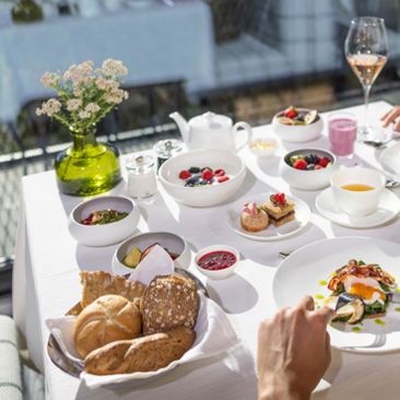 Colazione in albergo